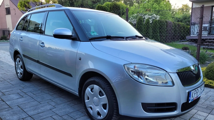 Skoda Fabia cena 16900 przebieg: 149380, rok produkcji 2008 z Skarszewy małe 191